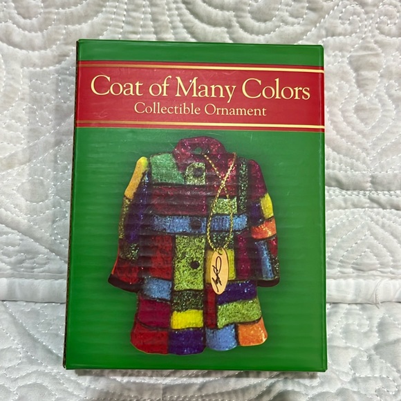 Dollywood Coat of Many Colors ornament, new - Picture 1 of 6
